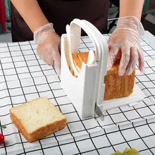 

Practical Solid Color Effective Anti-slid Base Bread Cutter for Kitchen