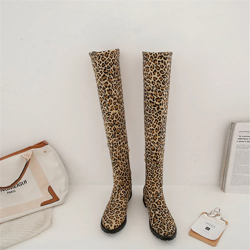 Женская мода г. Большие размеры 43, Сапоги выше колена леопардовой расцветки на массивном каблуке Женская обувь зимняя женская обувь на меху