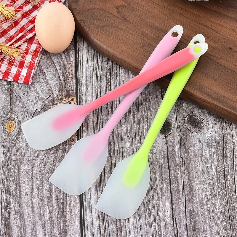 

Silica Gel One-piece Blade Translucent Small Number High-temperature Resistant Cake Scraper Cake Tools Kitchen Baking Tool Whole