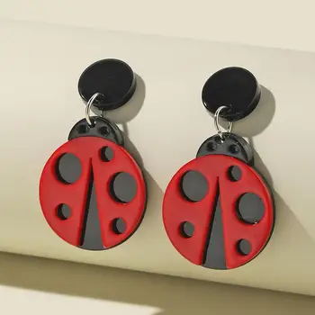 

New Fashion Cute Ladybug Acrylic Earrings for Women Simple Insect Dangle Earrings Female Jewelry Hollow Out Fashion Brincos