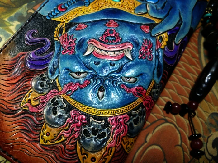 Рисунок 4 - Мужская обувь ручной работы из