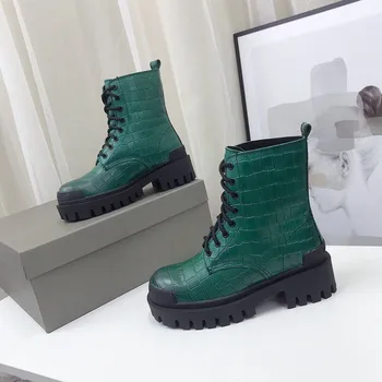 

Crocodile Pattern Genuine Leather Martin Boots Women Plus Wool Ankle Boots Women Shoe 2020 New Fashion Luxury Brand Woman Shoe
