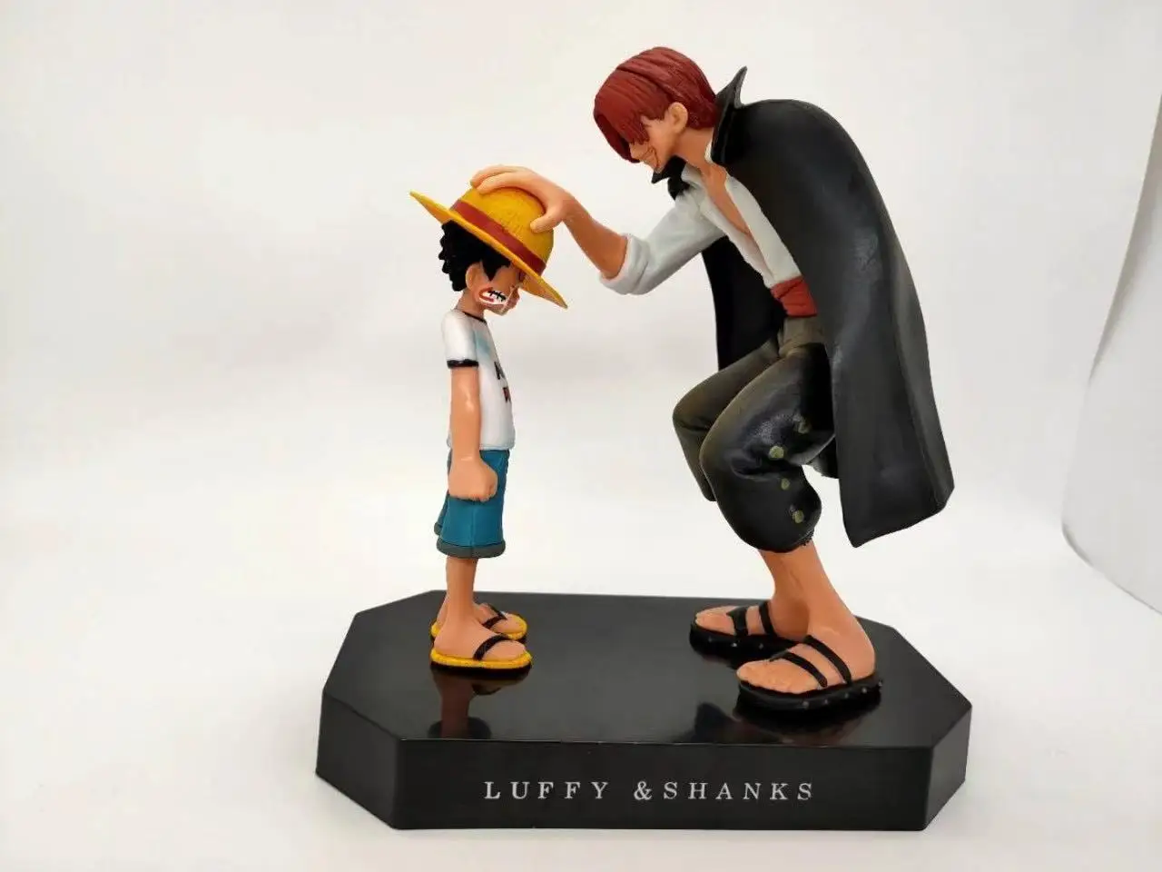 H6ac0c8d4e3464df48719860e4d22c71dA - One Piece Figure