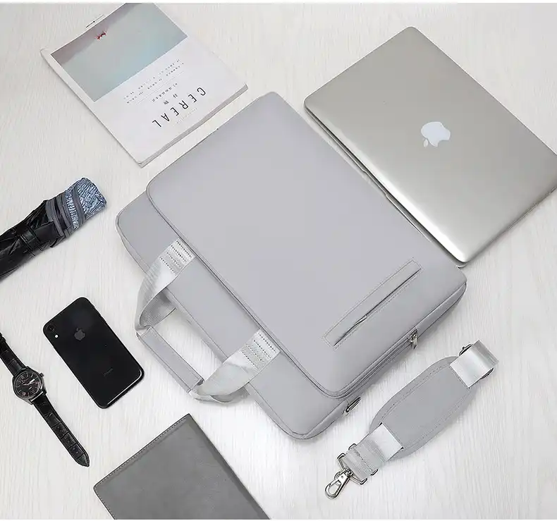 macbook pro 15 messenger bag