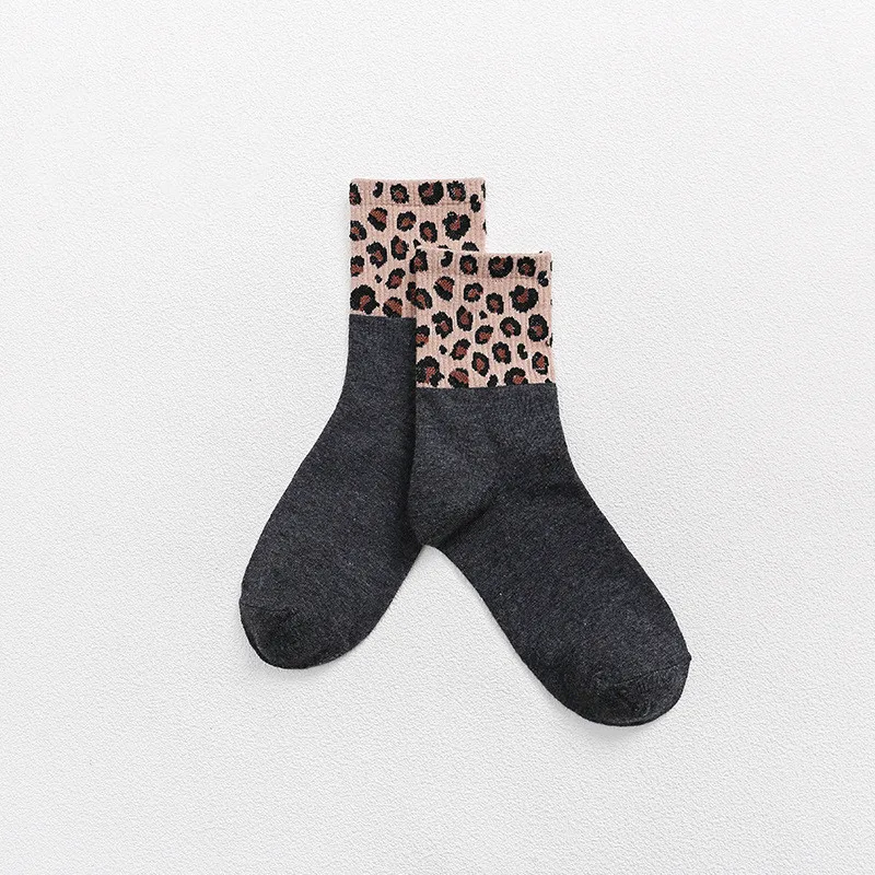 dark gray leopard 1 Jeseca/женские носки с леопардовым принтом; сезон осень-зима; теплые женские носки в стиле Харадзюку; винтажные уличные носки для девочек; рождественские подарки - Цвет: dark gray leopard 1