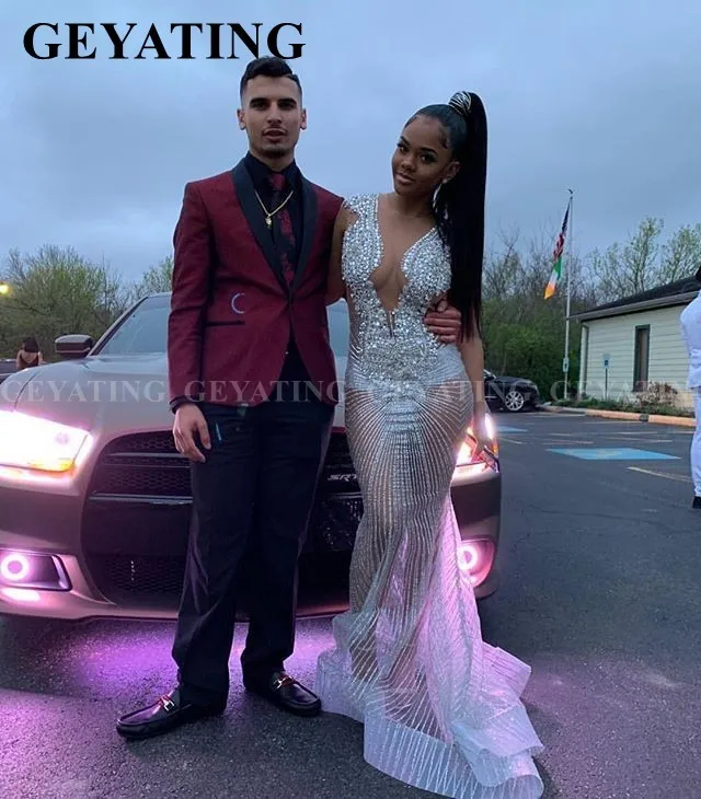 Glitter Pailletten Afrikaanse Mermaid Silver Prom Dresses 2020 Lange Zwarte Meisjes Graduation Gowns Sexy V-hals Vrouwen Avondjurk Glitter Pailletten Afrikaanse Mermaid Silver Prom Dresses 2020 Lange Zwarte Meisjes Graduation Gowns Sexy V-hals Vrouwen Avondjurk