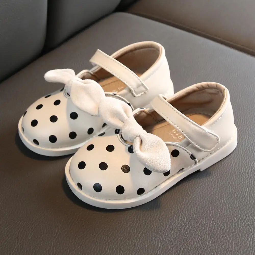 Повседневная Милая весенне-Осенняя обувь для отдыха для малышей; модная дышащая обувь принцессы для девочек; Новая Брендовая обувь - Цвет: Белый
