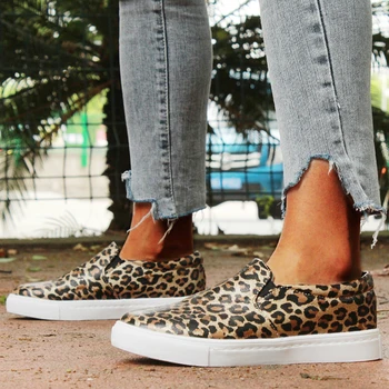 

2019 Women Loafers Plus Size Slip On Flat Shoes Casual For Female Footwear Leopard Snakeskin Shallow Fashion Spring Summer Style
