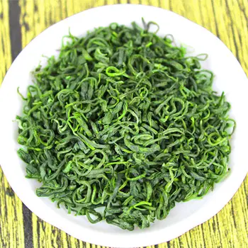 

2020 Si Chuan Lv Cha Green Tea Alpine Cloud Tea Luminous Type Mingqian for Warm Stomach and Anti-fatigue