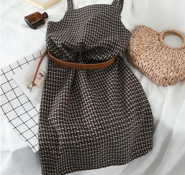 Online Mooirue invierno conjunto de 2 piezas para mujer con fajas Vintage Streetwear negro Delgado cuello alto jerseys + correa de cuadros conjunto de vestido de cintura alta