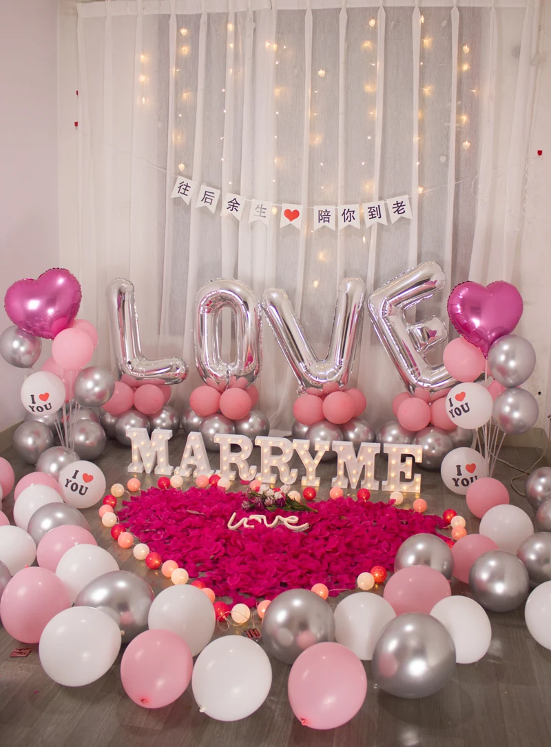 Valentine's Day proposal props romantic surprise scene layout creative