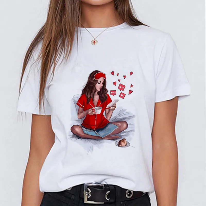 Modern mom fashionable T-shirt Korean fashion clothing street clothing female T-shirt to send girlfriends friends holiday gifts