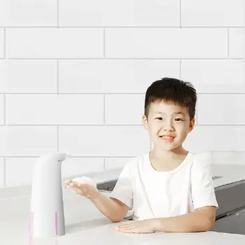 

2020 Functional Intelligent 250ml Liquid Soap Dispenser Automatic Contactless Induction Foam Infrared Sensor Hand Washing Device