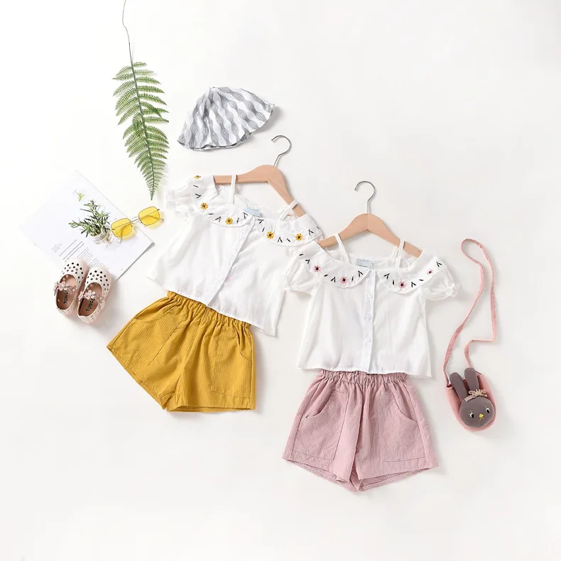 

Clothes for parents and children T -shirt printed