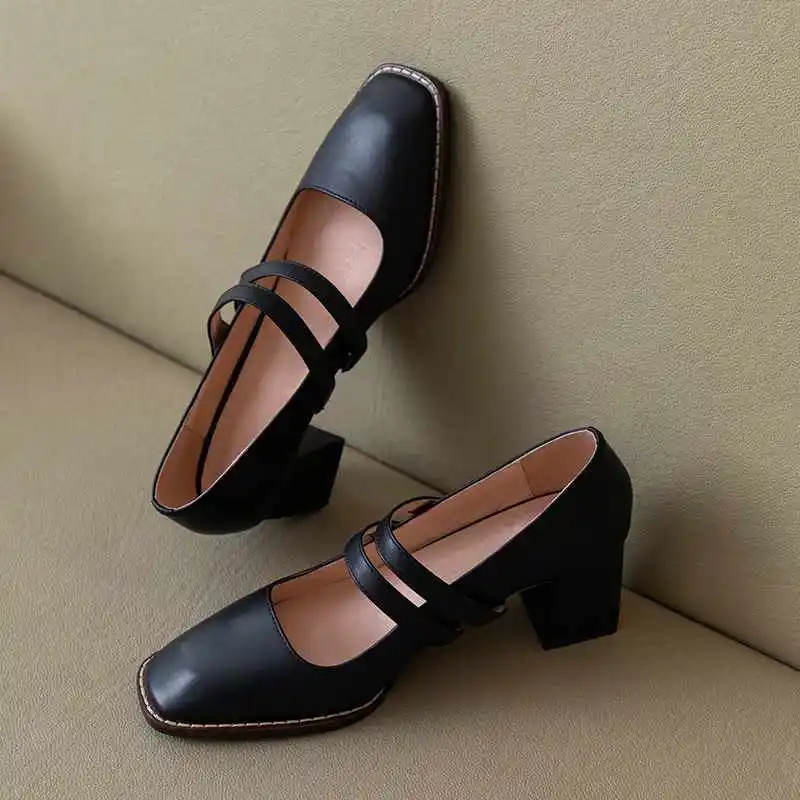Туфли лодочки Mary Janes из кожи с натуральным лицевым покрытием на высоком