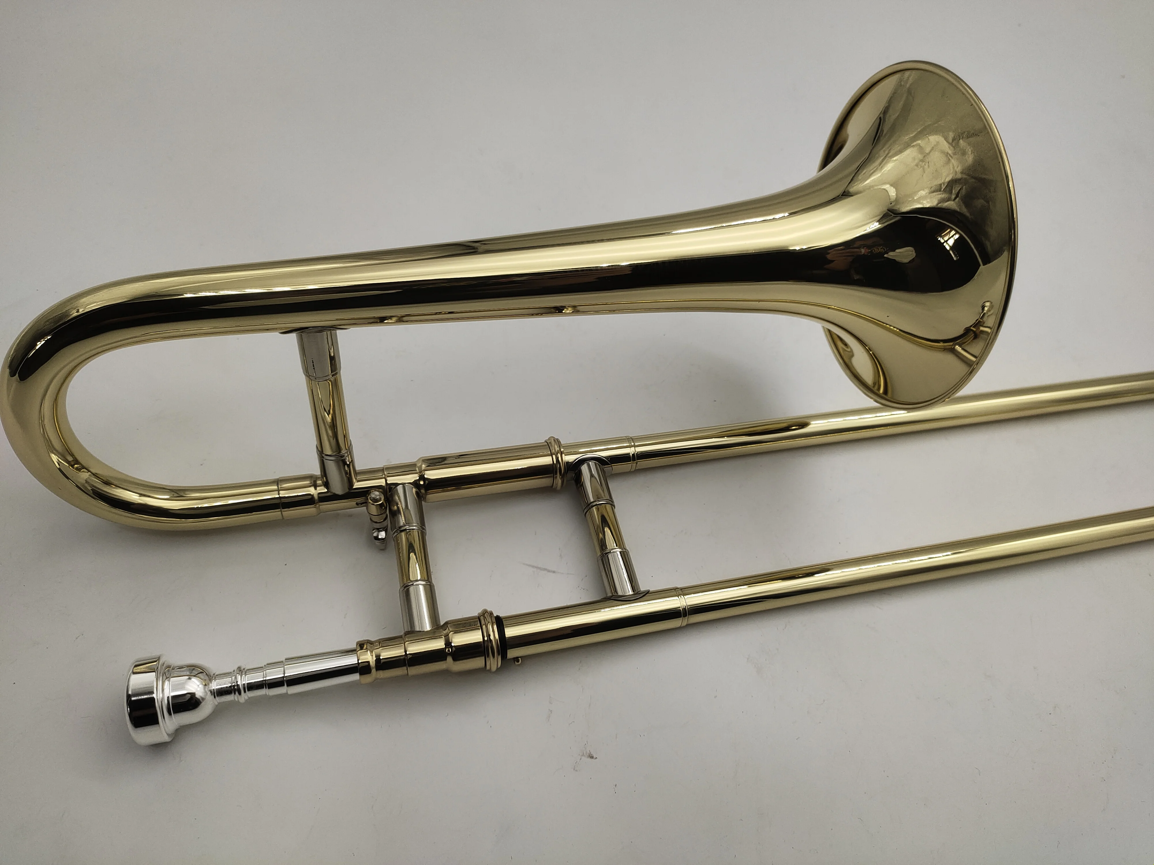 B Flat Trombone Brass Plated with case,gloves, wind instruments trombone accessory,trombone mute