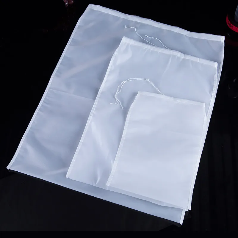 8584517918_1762683848