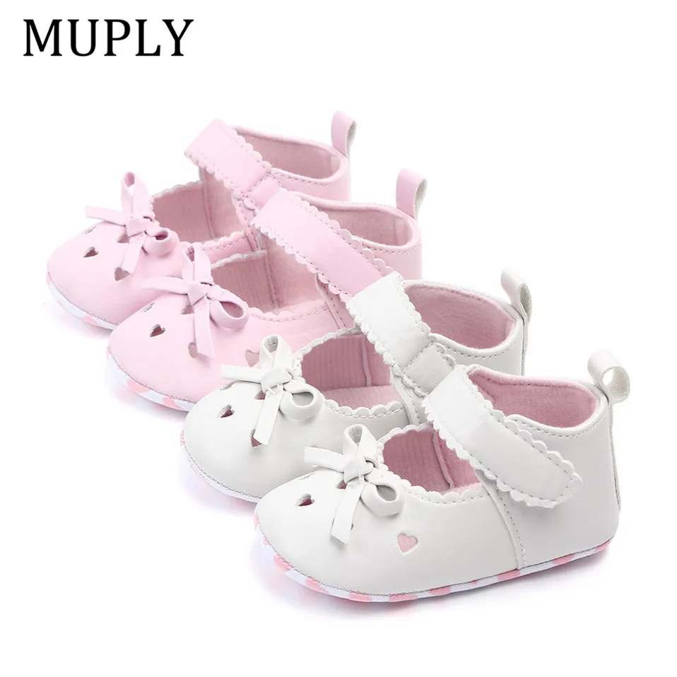 Calzado de cuero de PU para bebé para niños recién nacidos, zapatos de cuna blandos, calzado antideslizante para primeros pasos