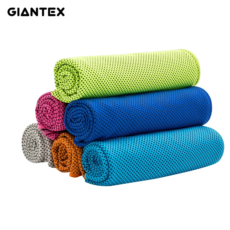 Летнее женское спортивное полотенце GIANTEX холодное ощущение охлаждающее для бега