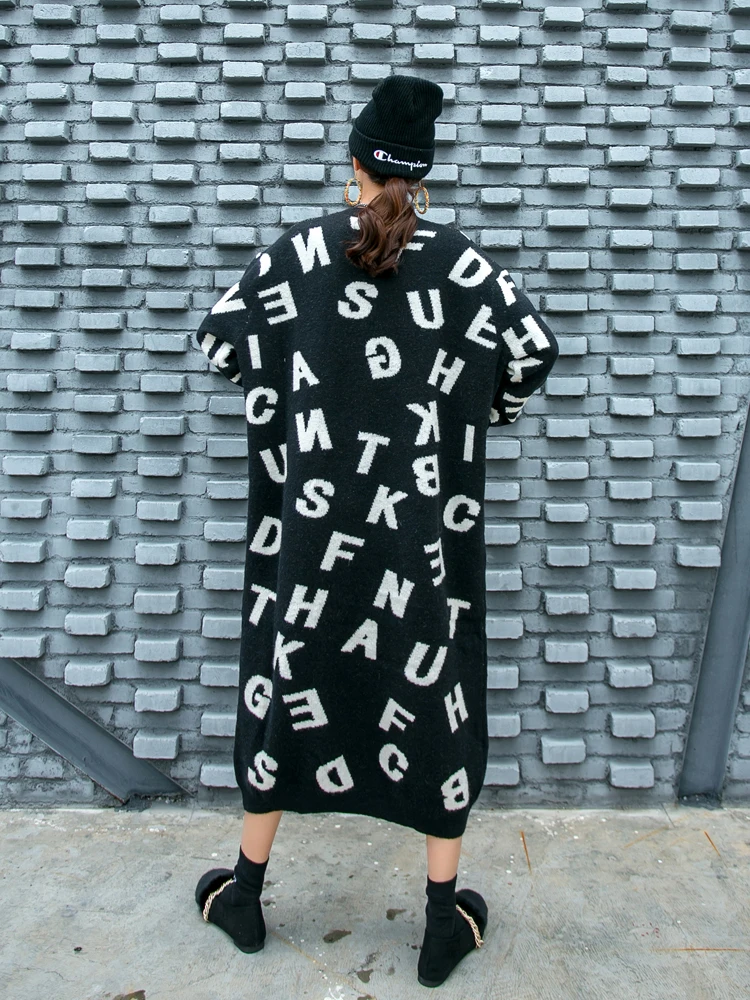 Vefadisa Letter Print Mid-Calf Sweater Dress Women