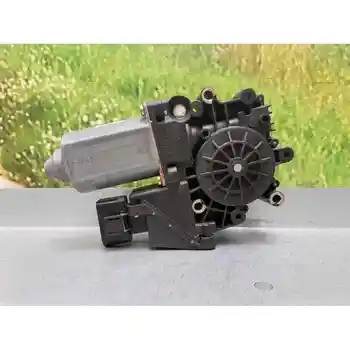 

WINDOW MOTOR FRONT LEFT AUDI A4 SALOON (B5)