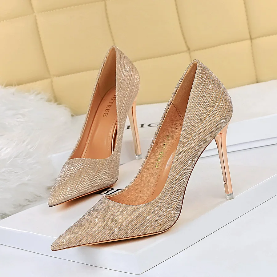 Women Big Size Shoes Pointed Toe High Heels Stiletto Pumps Wedding Court Shoes 
