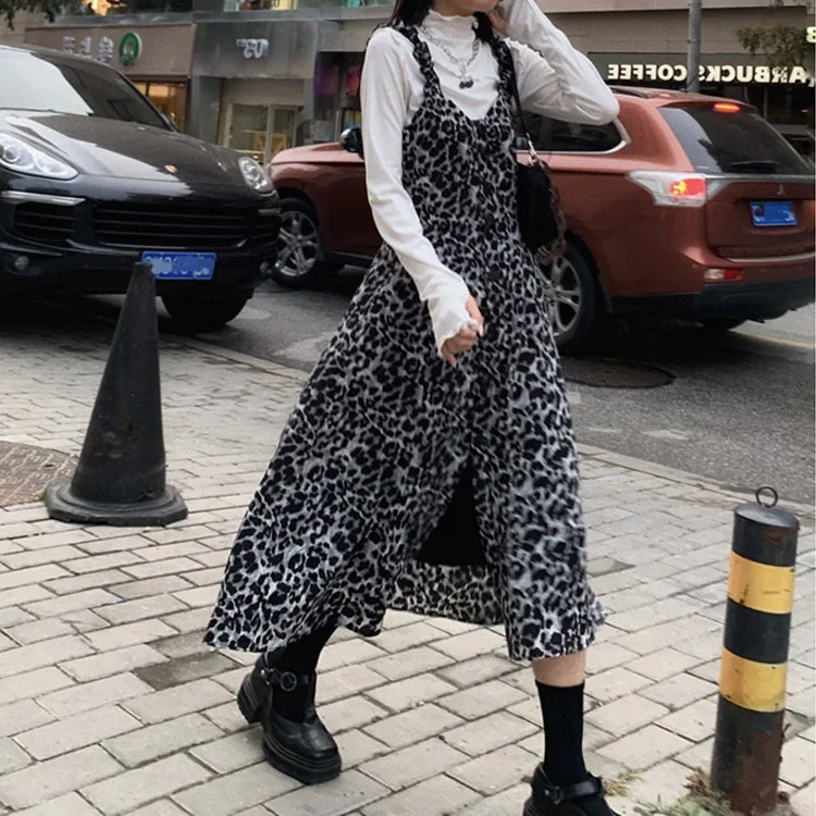 

Retro scheming thin leopard print suspender skirt female small one with a dress in autumn and winter 2020 new