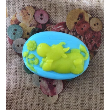 

Silicone mold "Lady with a flower"