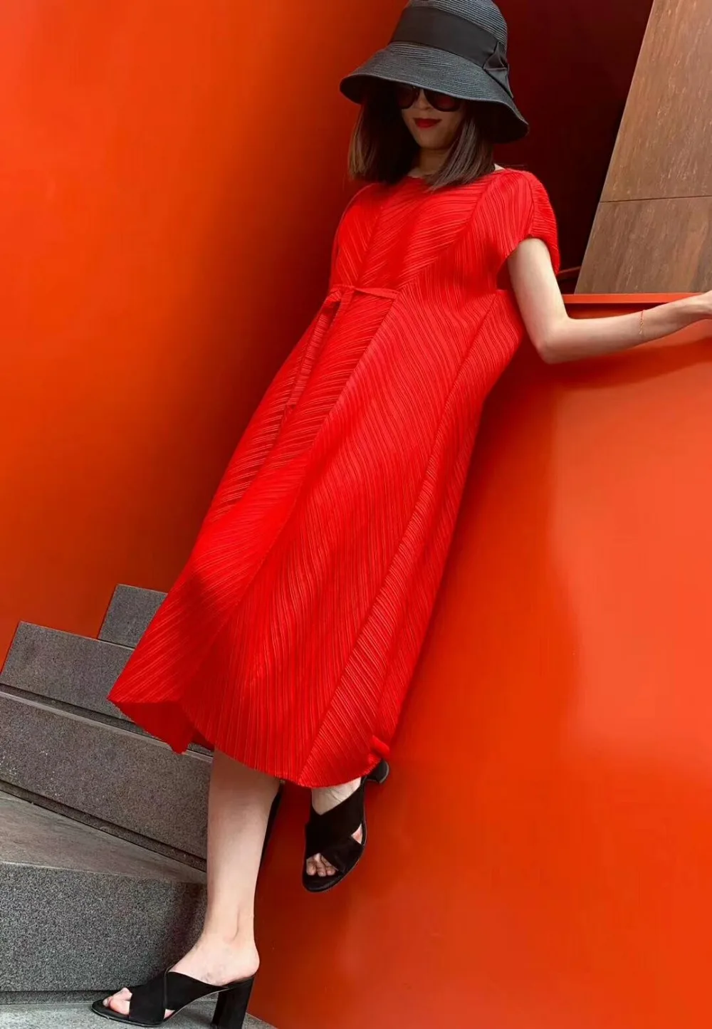 Miyake fold платье с короткими рукавами с v-образным вырезом однотонное кружевное платье доступно