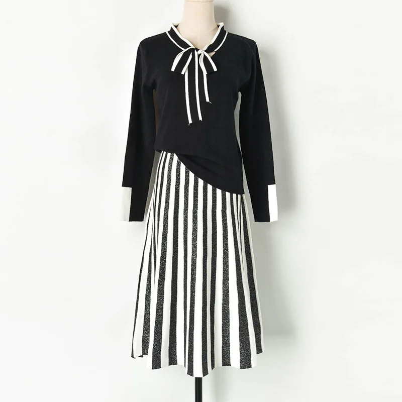 

Women Bow-Neck Sweater Knit Skirt Two Piece Set Casual 2019 Autumn Long Sleeve Knitted Tops And Stripe Skirts Sweater Suit