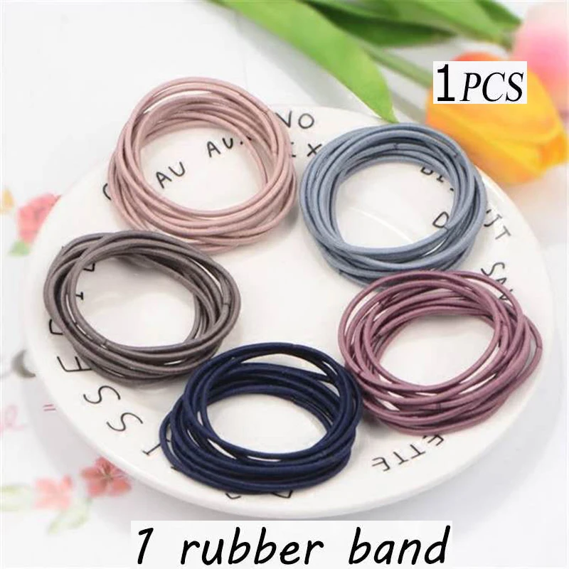

A rubber band//Random color