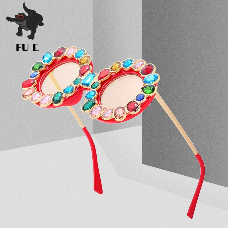 FU E Gorgeous Women Sunglasses Crystal Diamond Handmade Round Eyewear UV400 Mirror Lens Flower Design Summer Sun Glasses
