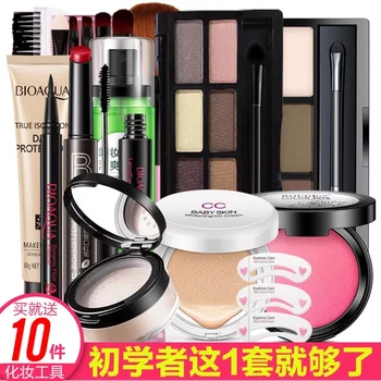 

woman 11PcsBIOAQUA Makeup Set Lowest Price Beautiful Gift
