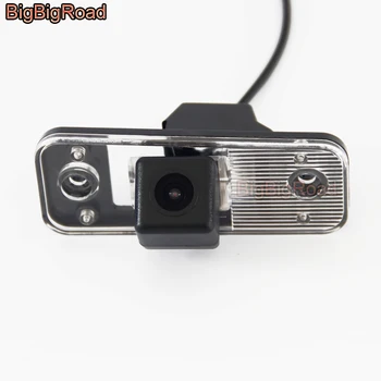 

BigBigRoad Car Rear View CCD Camera For Hyundai IX45 Grandeur Azera SantaFe Santa Fe 2007 2008 2009 2010 2011 2012 / Kia Carens