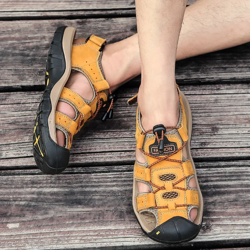 

Summer Men's Outdoor Sandals Large Size Sandals Closed-toe Foot Covering Genuine Leather Cowhide Surface Anti-slip Hiking Casual