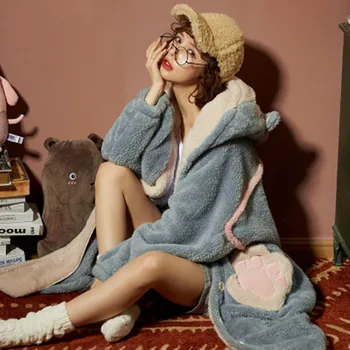 

Lovely coral velvet Nightgown bathrobe nightdress women's autumn and winter lengthened flannel pajama winter plush and thickenin