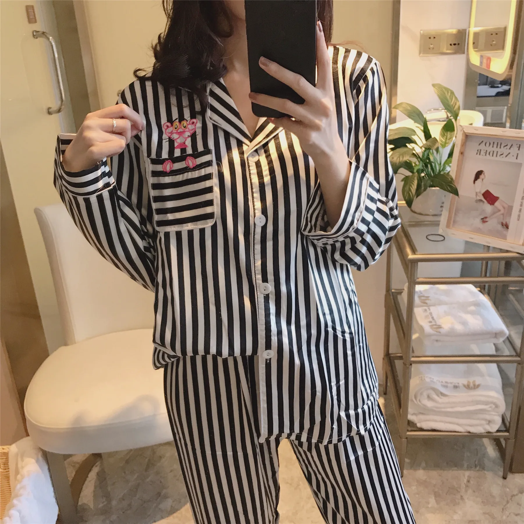 

WOMEN'S Pajamas Spring And Autumn Viscose Long Sleeve Thin Stripes Silk Sexy Tracksuit Summer South Korean Silk Set