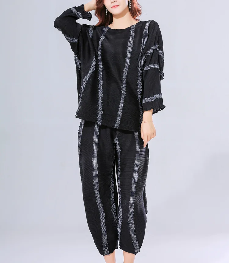 MIYAKE Fold костюм дизайнерский дизайн футболка с длинными рукавами+ свободные семипроцентные широкие брюки комплект