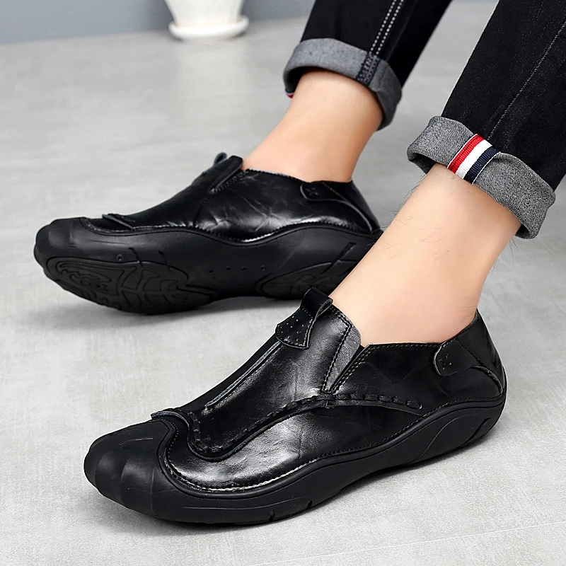 

2020 Driving Shoes Mens Breathable Slip-on Flats Loafers Handmade sewing fashion genuine Leather Moccasins Boat Shoes men