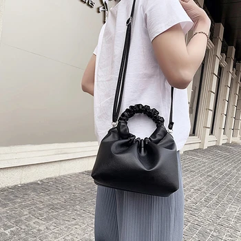 

2020 Spring and Summer New Shoulder Bag Wild Foldable Shoulder Cloud Bag Fashion Texture Portable Crossbody Bag