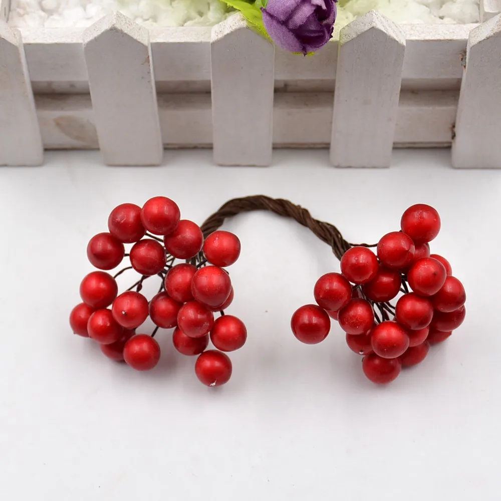 20pcs-40heads-Artificial-Flower-Mini-Berry-Bacca-Bouquet-For-Wedding-Decoration-DIY-Scrapbooking-Decorative-Wreath-Fake (4)
