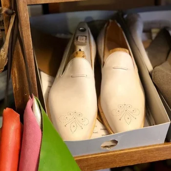 

Men PU Leather Shoes Low Heel Casual Shoes Dress Shoes Brogue Shoes Spring Ankle Boots Vintage Classic Male Casual AB618