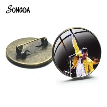 

Cool Freddie Mercury Band Photo Brooch Souvenir Queen Band Lead Singer Classic Brooches Pin Music Concert Badge Fans Gift