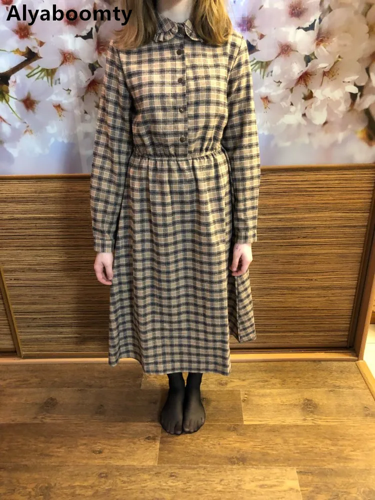 Женское фланелевое платье осень зима милое свободное миди в клетку нежное