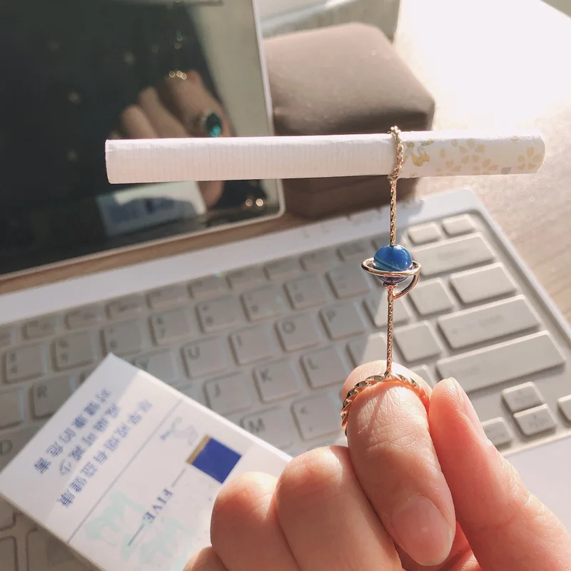 New Cigarette Finger Ring Vintage Metal Finger Clip Women Men Slim Cigarettes Smoking Holder Accessories With Gift Box