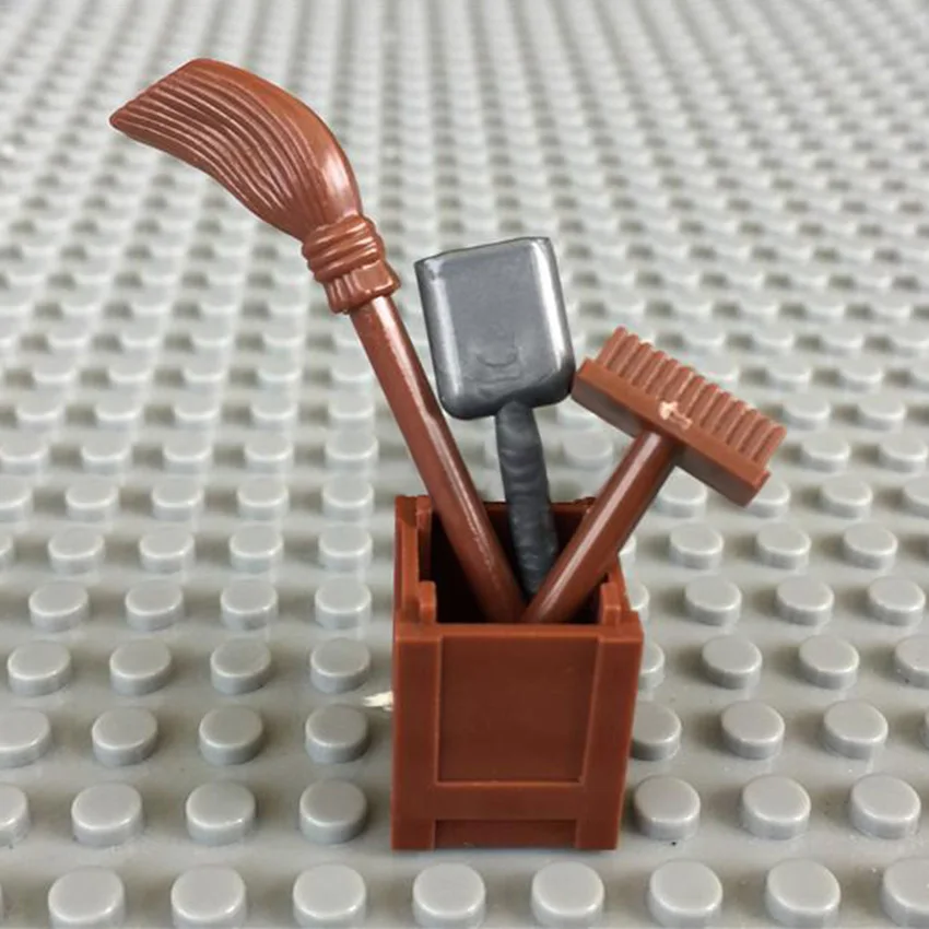 7Pcs Legoings City Cleaning Tool Building Blocks Kit Shovel Broom Bucket MOC Figures Accessories Bricks Kids Educational Toys (3)
