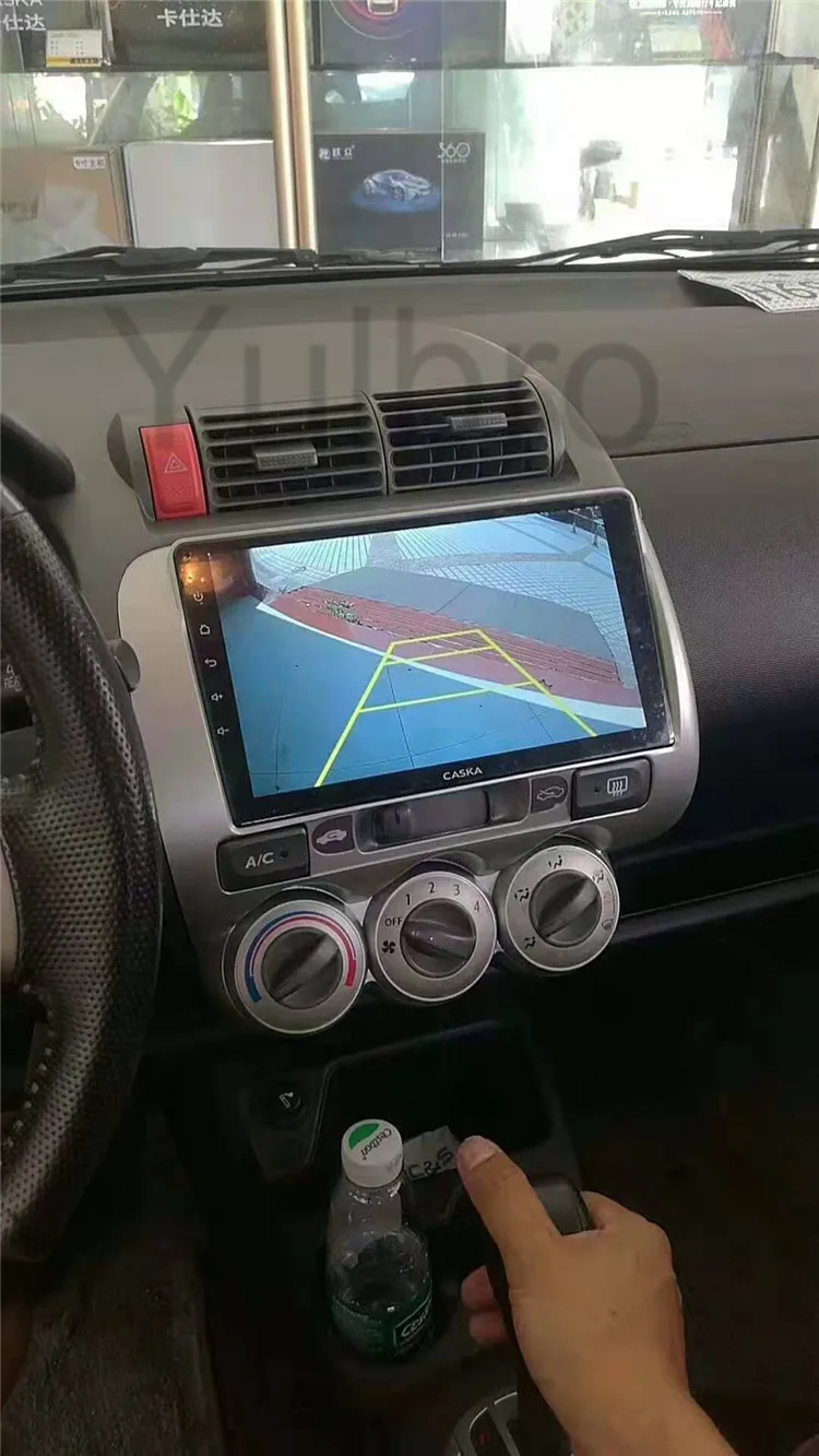 Top Yulbro quad core android car dvd player for Honda Fit/Everus 2004 2005 2006 2007 car multimedia radio bluetooth gps navigation 7