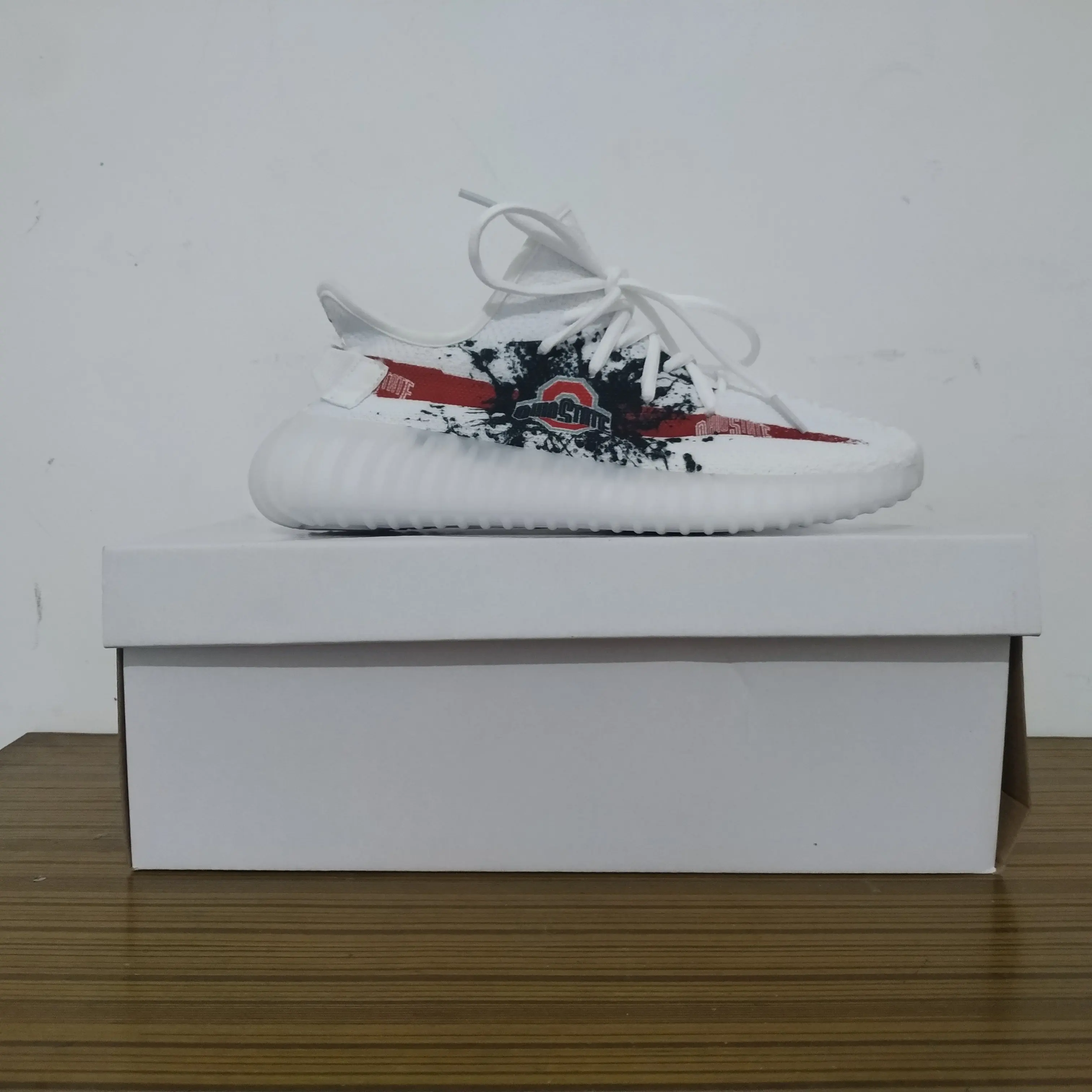 Yeezys Boost 350 V2 Мужская Спортивная дышащая повседневная обувь на заказ женские кроссовки для отдыха