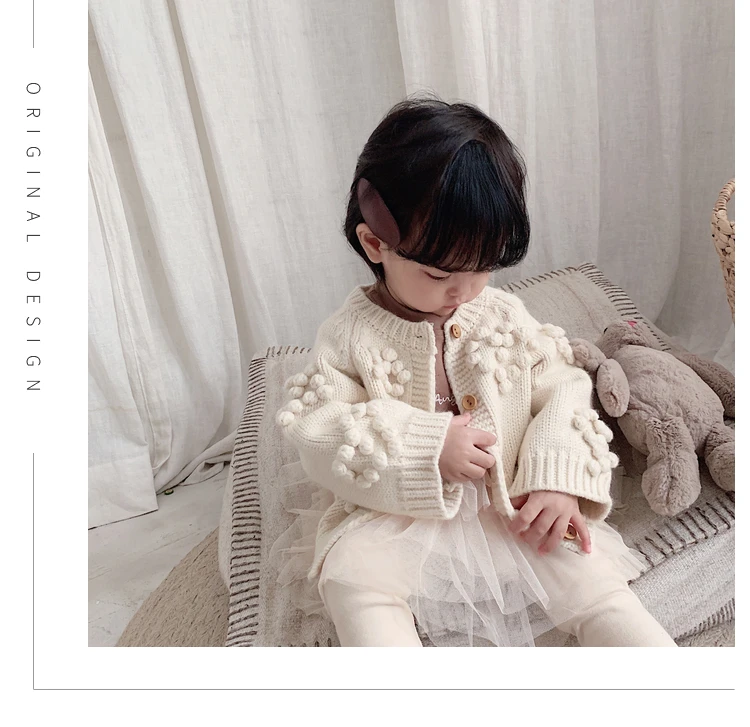 2019 г., новый осенний свитер с надписью «Love» для маленьких девочек Детская Милая однотонная теплая трикотажная куртка одежда для детей