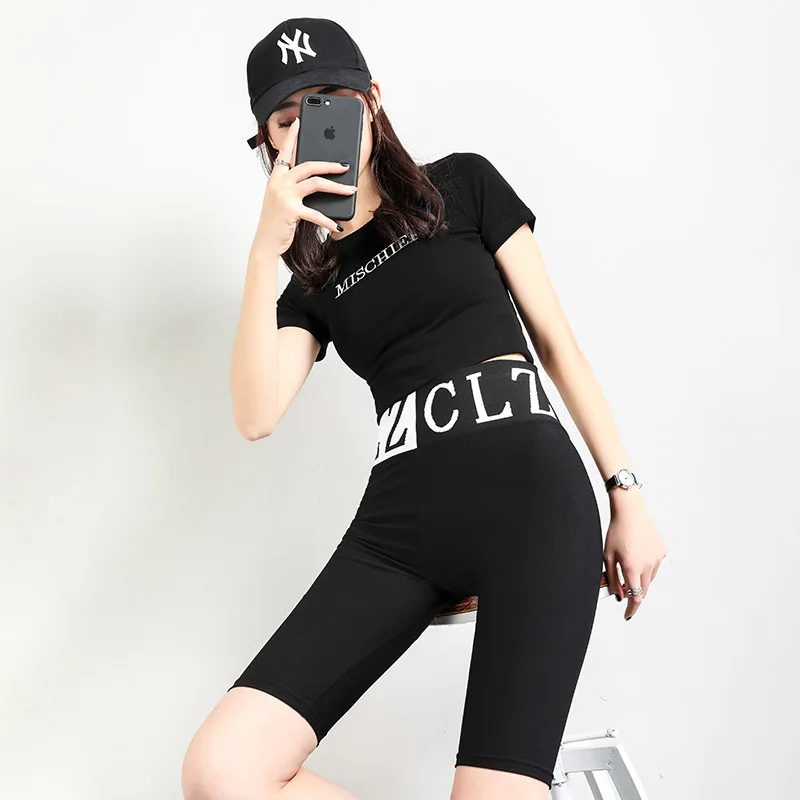 Sports Leggings Elastic Breathable Slim High Waist Leggings Thin Section Five-Point Alphabet Riding Running Skinny Pants F5A141